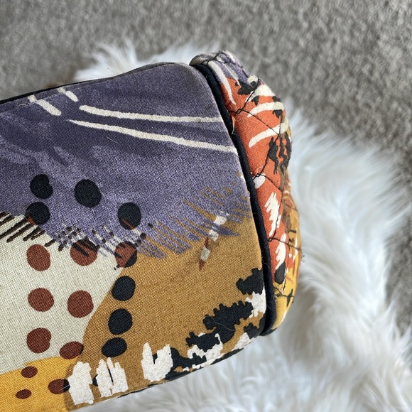 Vera Bradley Stroll Around Bag in Painted Feathers - Picture 6 of 16